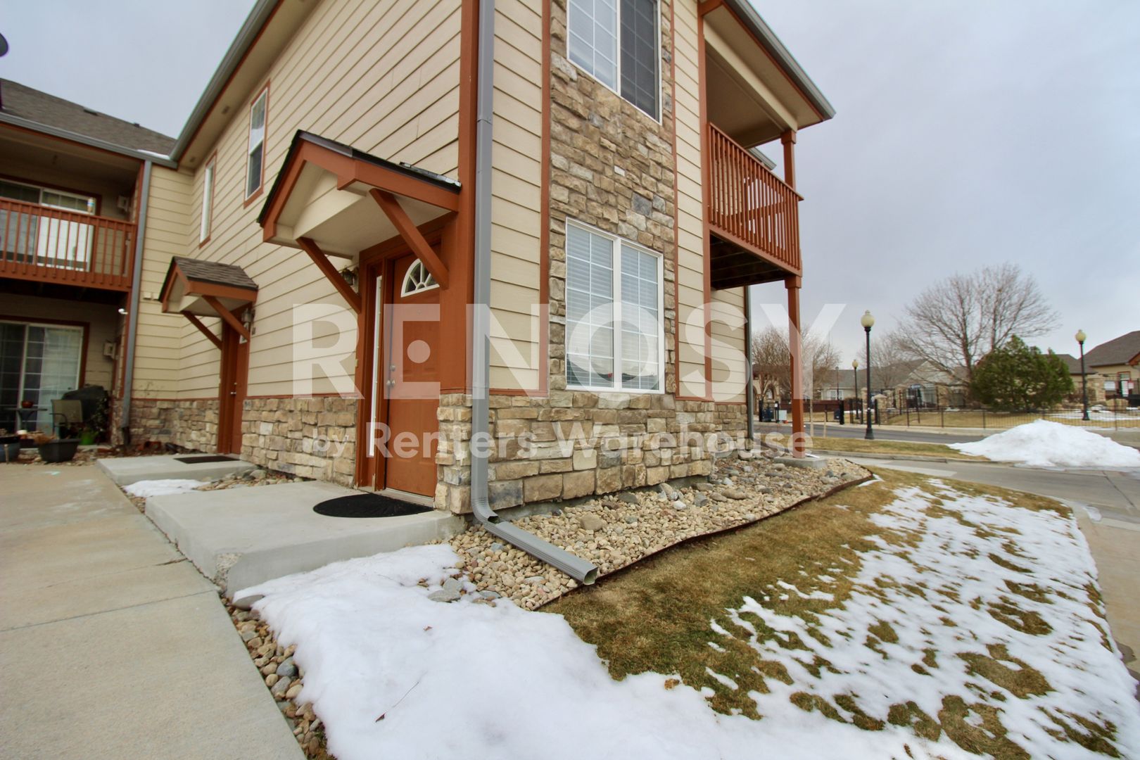 Thornton House: 3242 E 103rd Dr #607