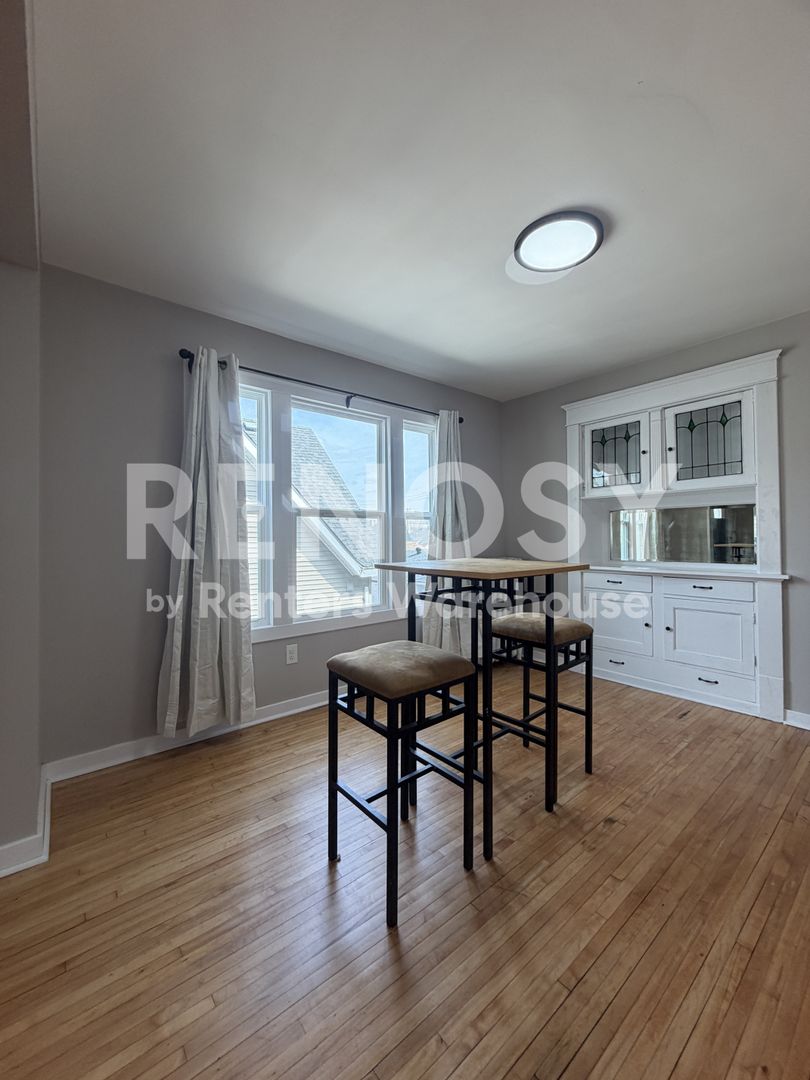 Marketplace Property
