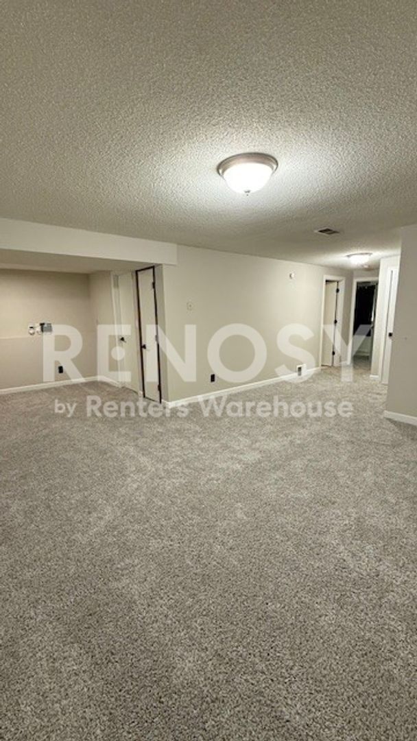 Marketplace Property