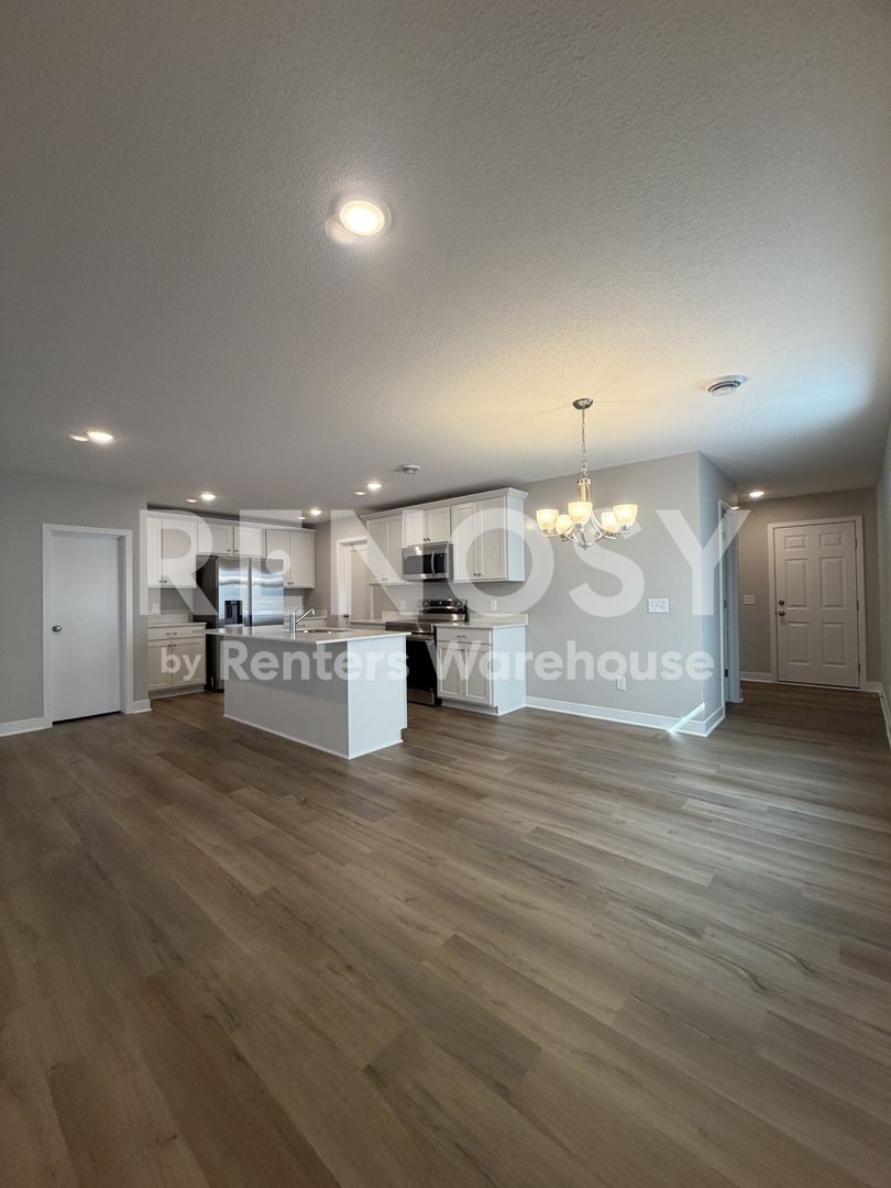 Marketplace Property