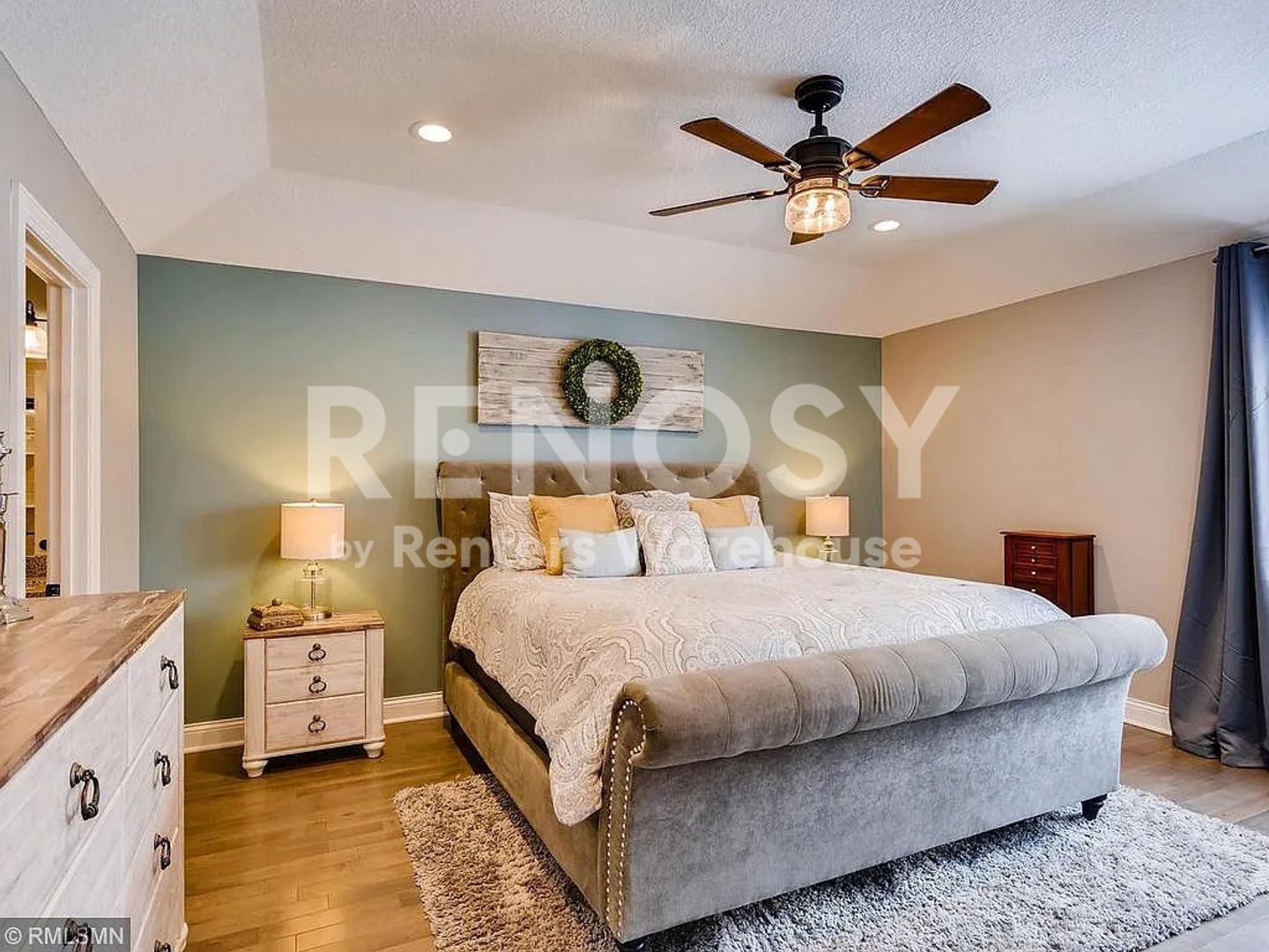Marketplace Property