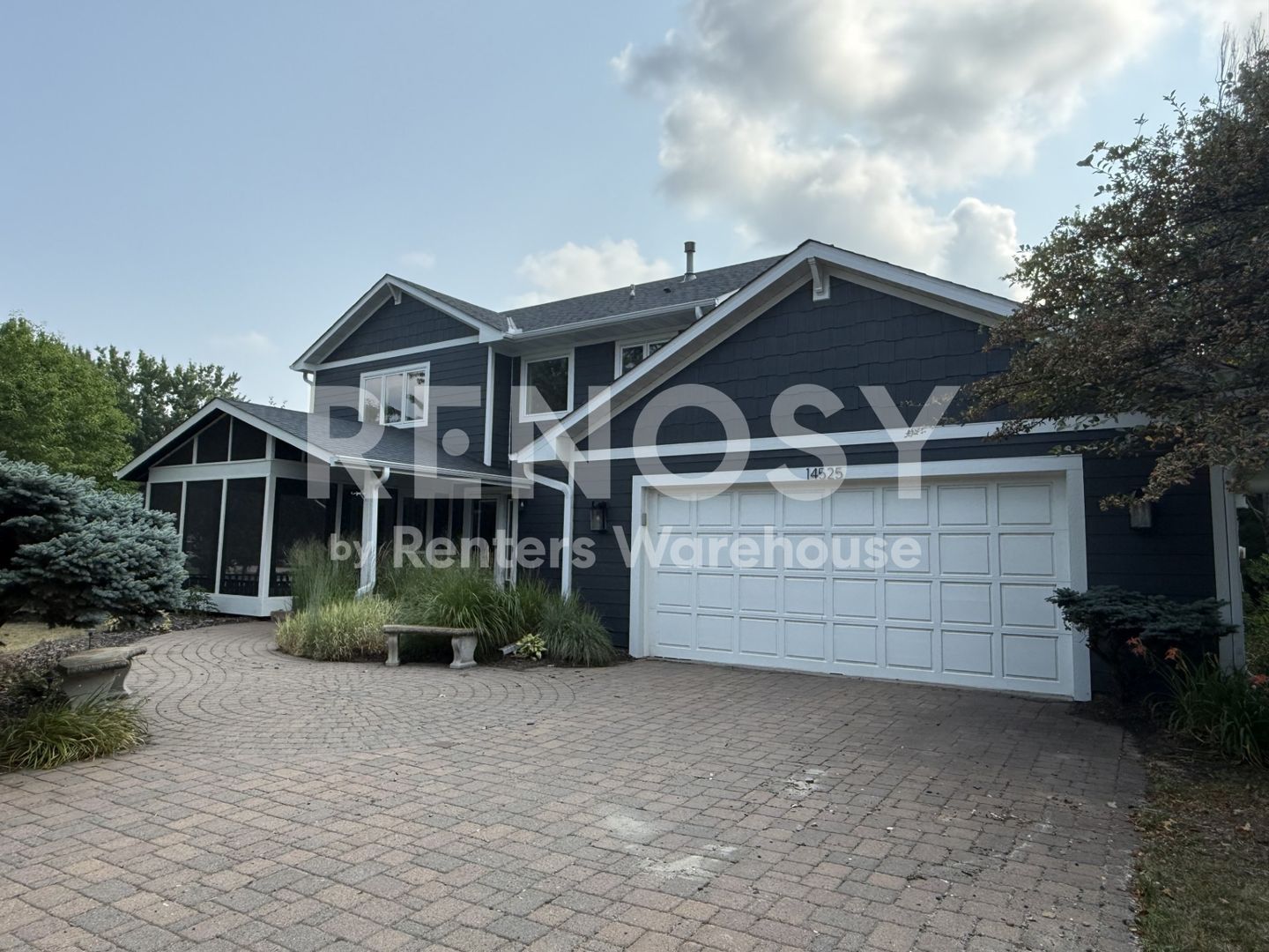 Prior Lake House: 14525 Glendale Ave SE