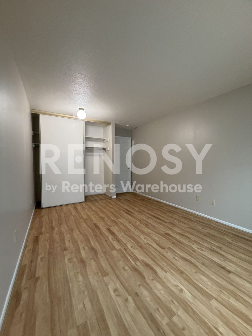 Marketplace Property