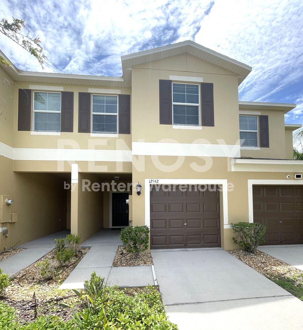 Riverview Townhome: 12942 Utopia Garden Way