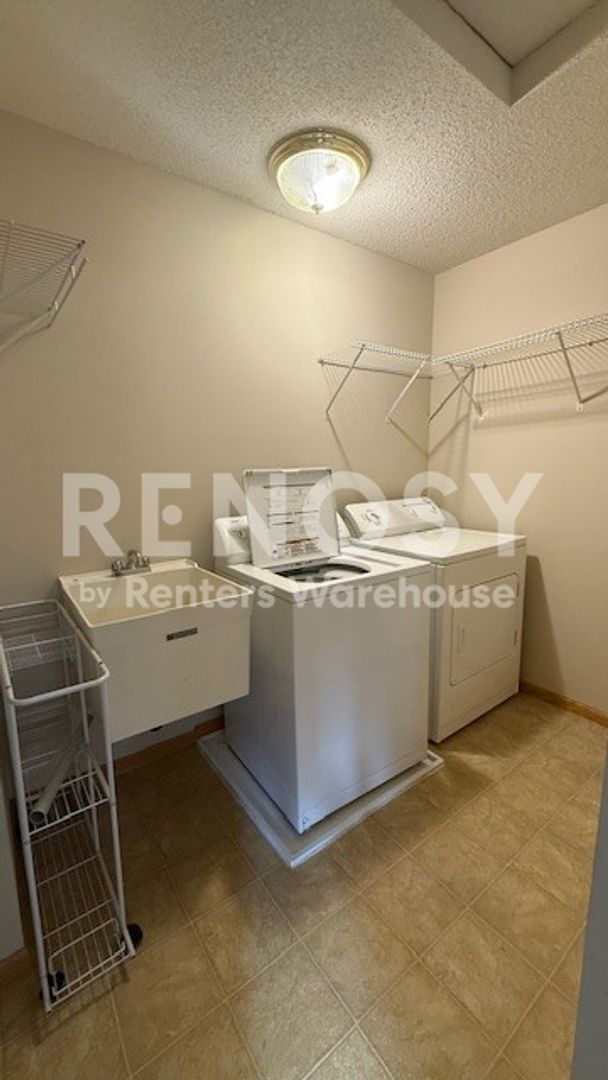 Marketplace Property