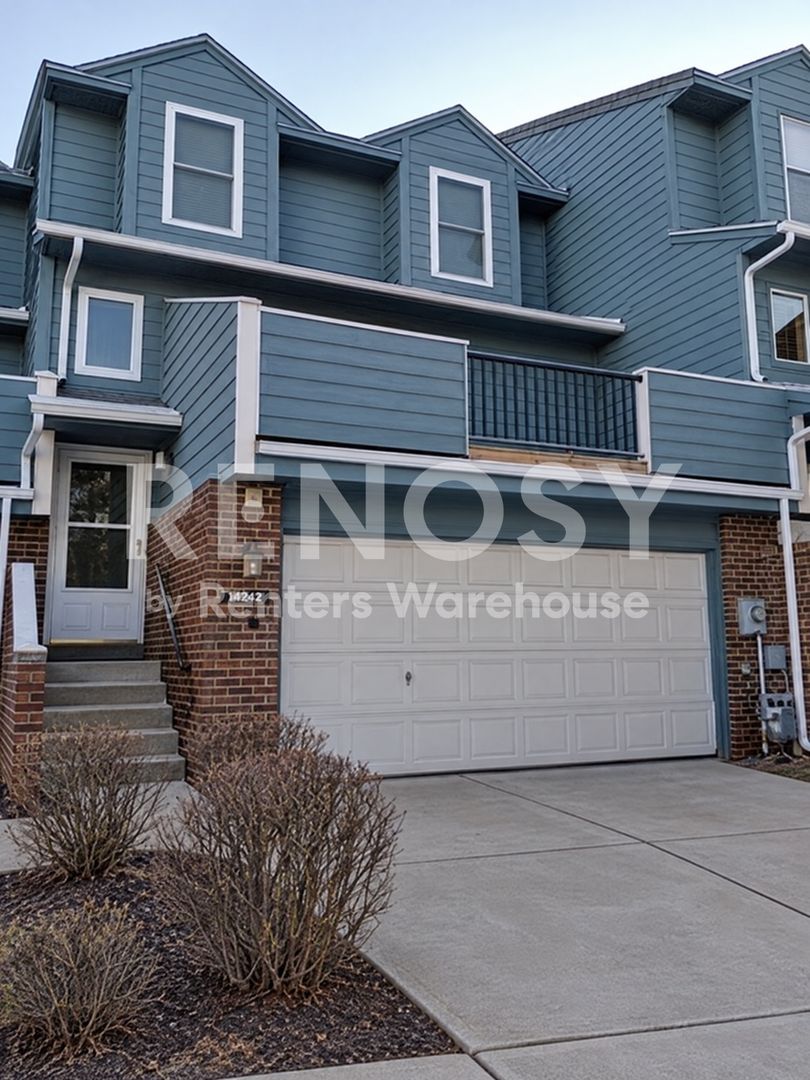 14292 Estates Ave property
