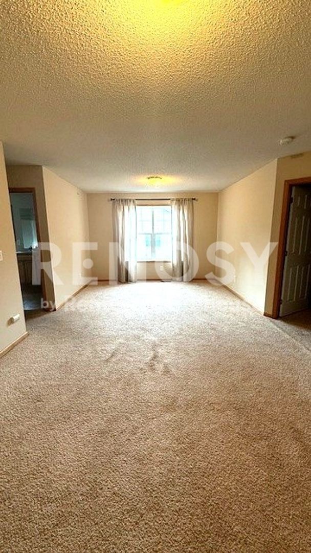 Marketplace Property