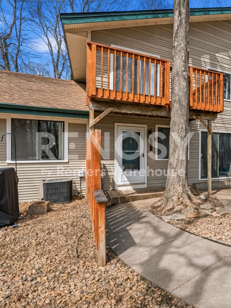 Plymouth Townhome: 2775 Upland Ct