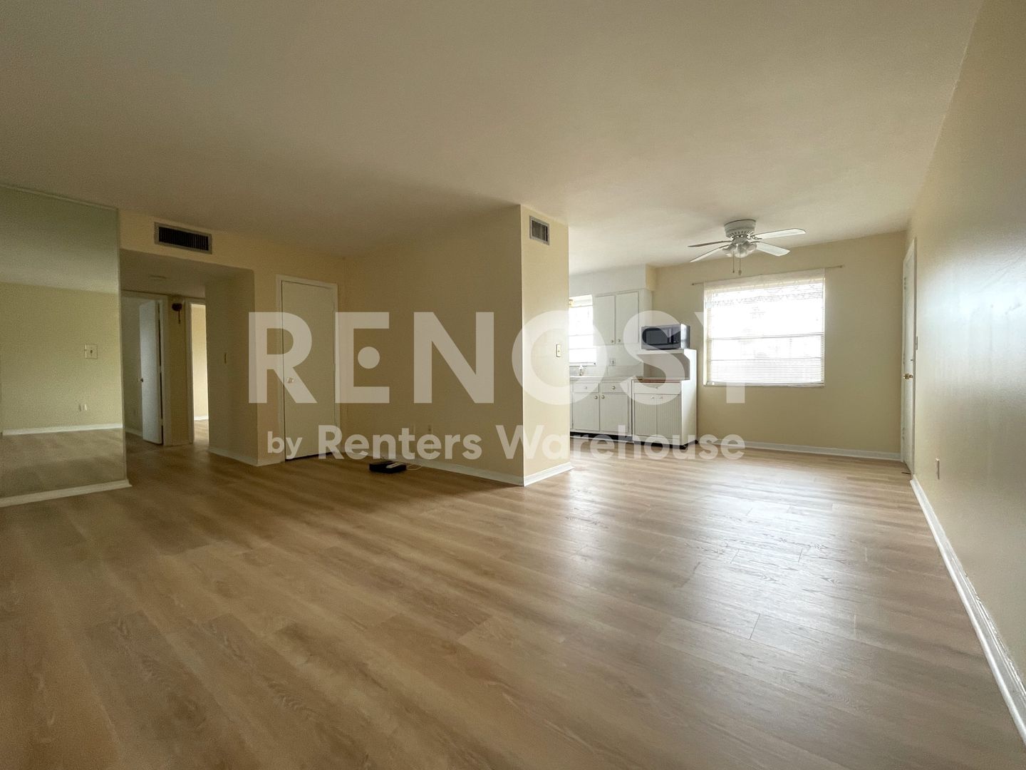 South Pasadena House: 1130 Rue des Chateaux #2A