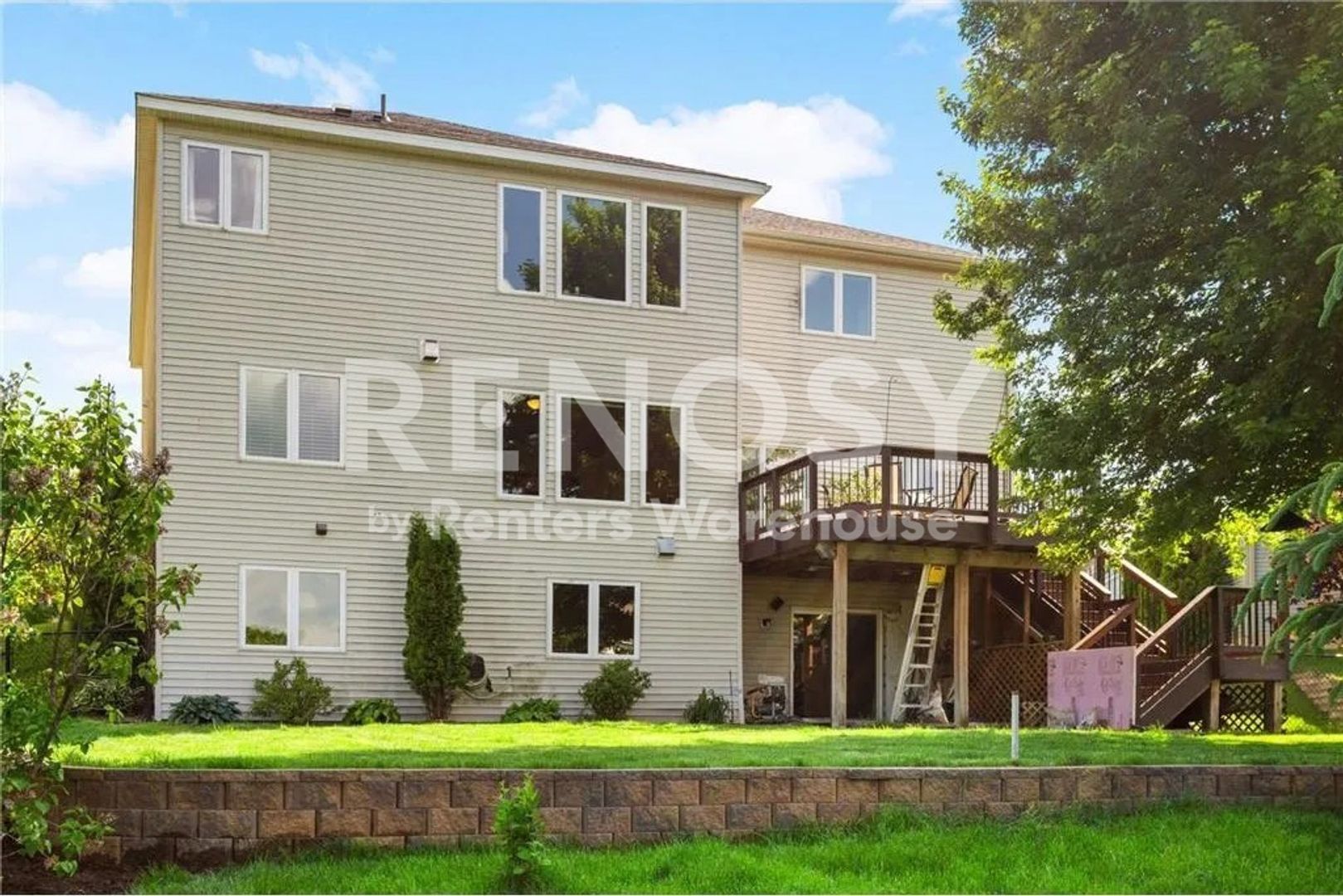 Marketplace Property