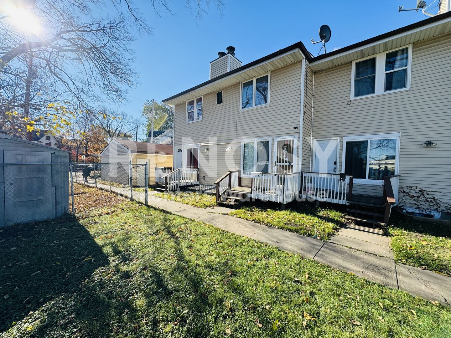 Minneapolis House: 1611 Glenwood Ave Unit 2