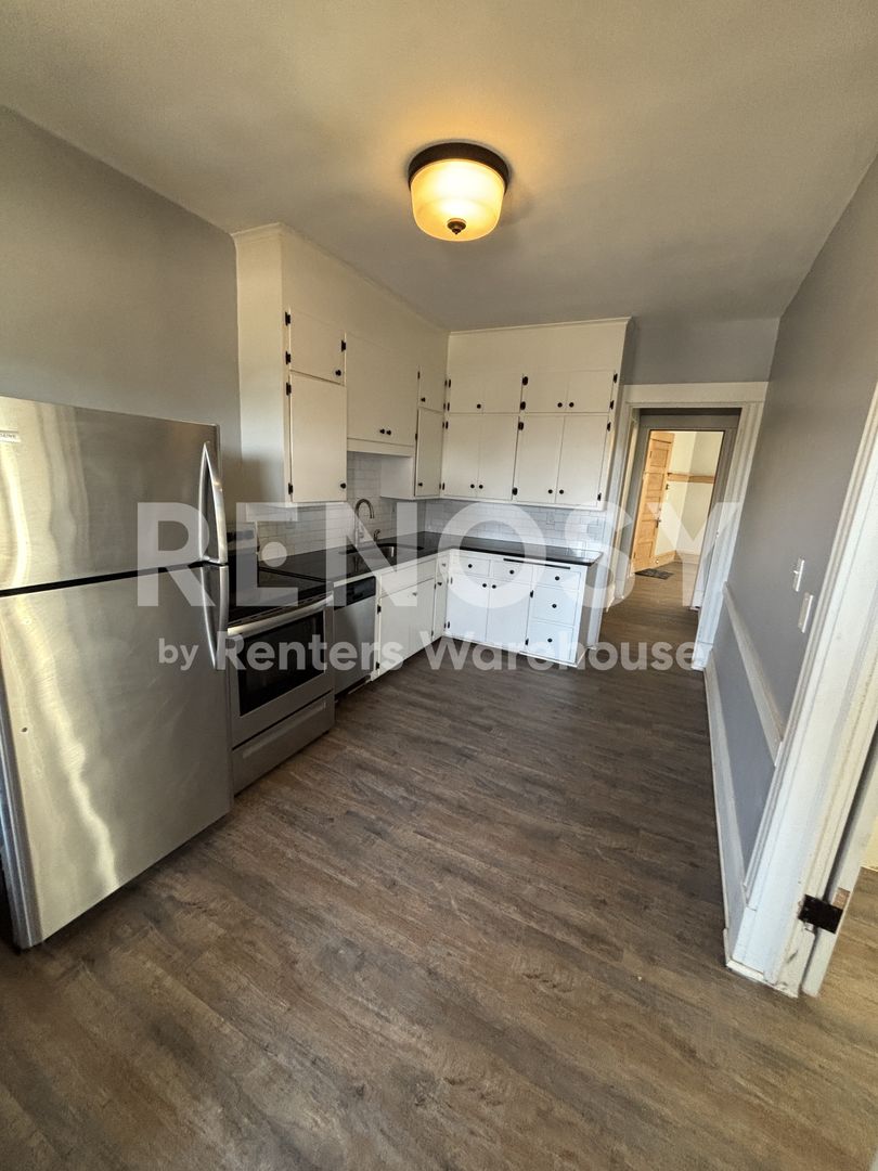 Minneapolis House: 3224 Nicollet Ave