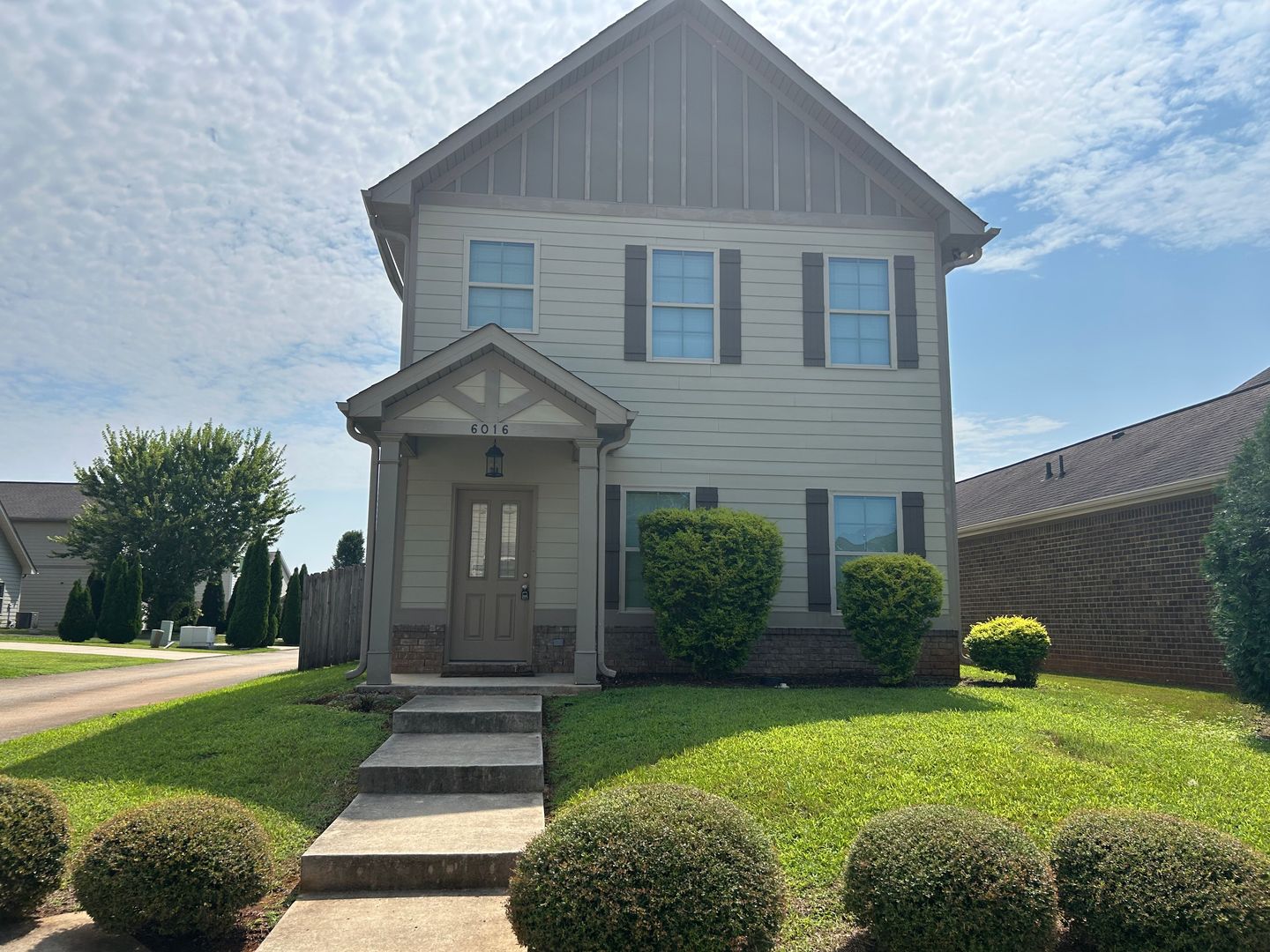 Huntsville House: 6016 Barringer Ct NW
