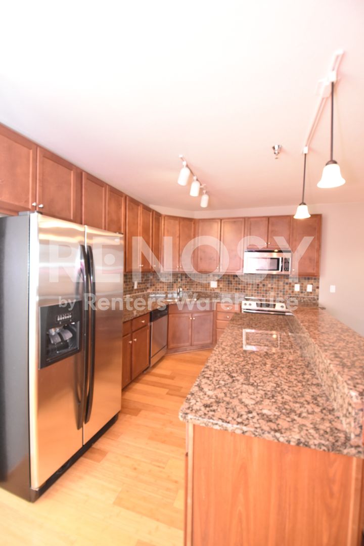 Marketplace Property
