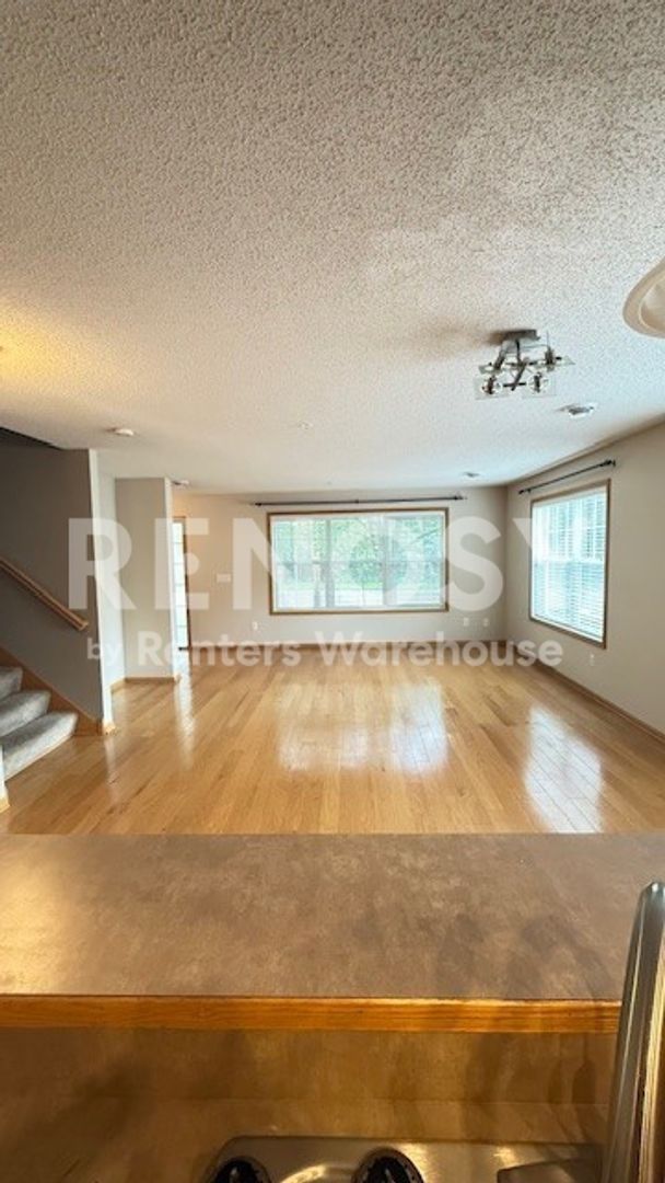 Marketplace Property