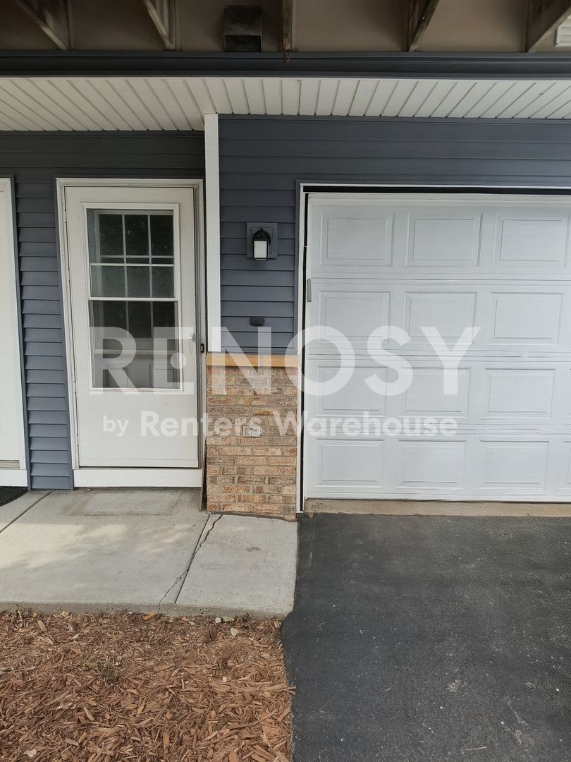 2549 Cobble Hill Court property