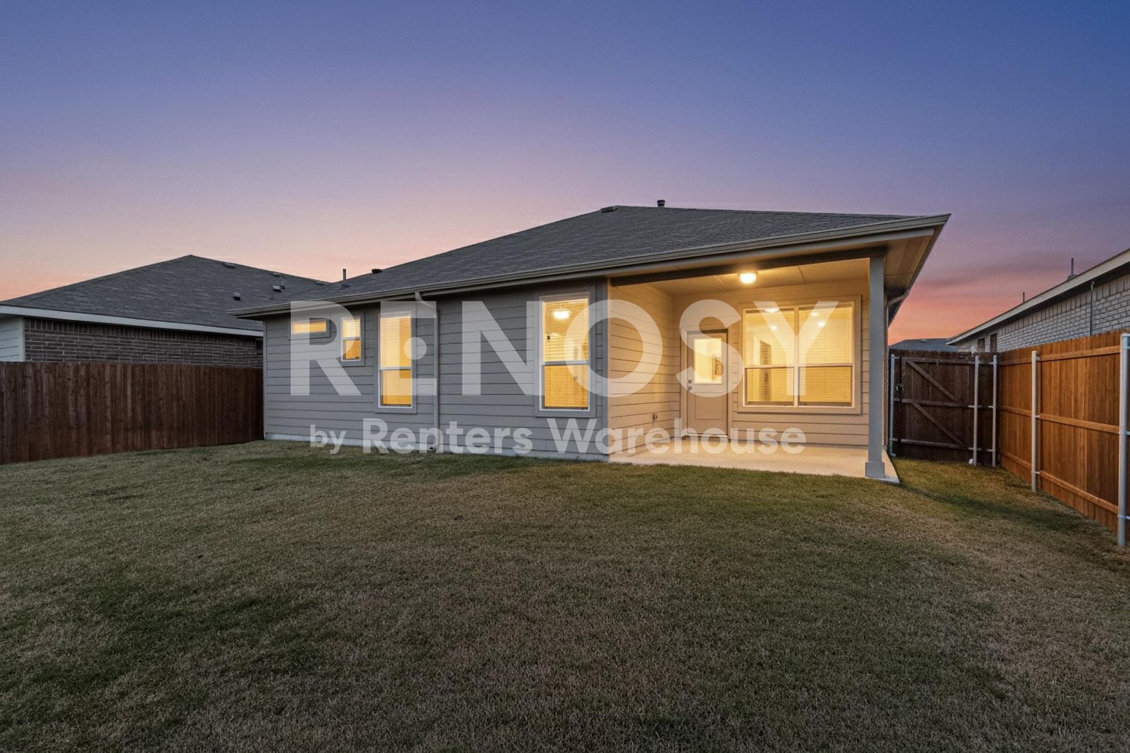 Fort Worth House: 8517 Centerboard Ln