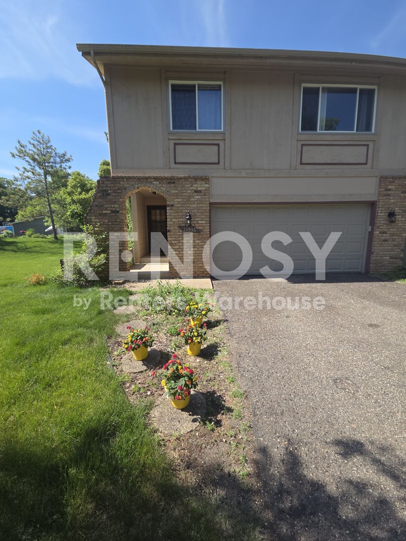 Eden Prairie House: 15536 Garfield Cir