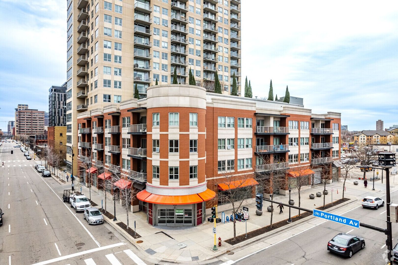 Minneapolis Condo: 929 Portland Ave S #2202, Minneapolis, MN 55404, USA