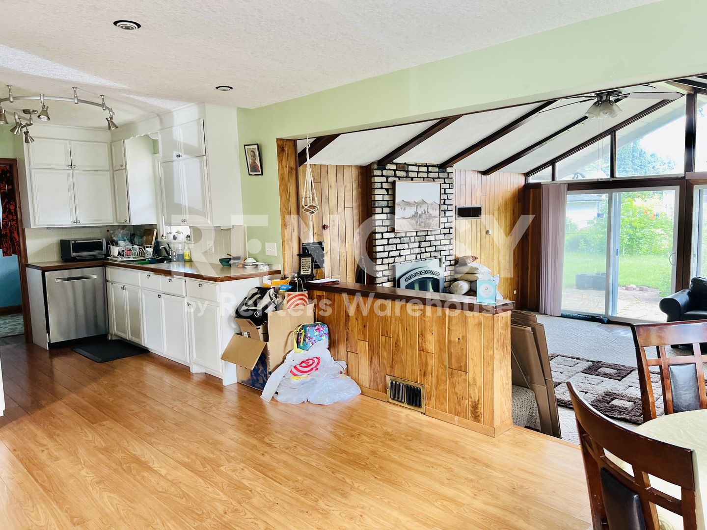 Marketplace Property