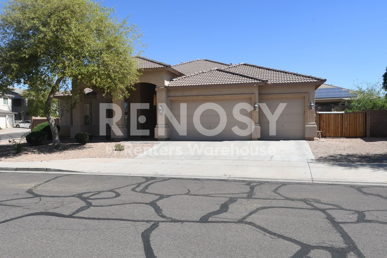 Litchfield Park House: 6027 N 133rd Dr