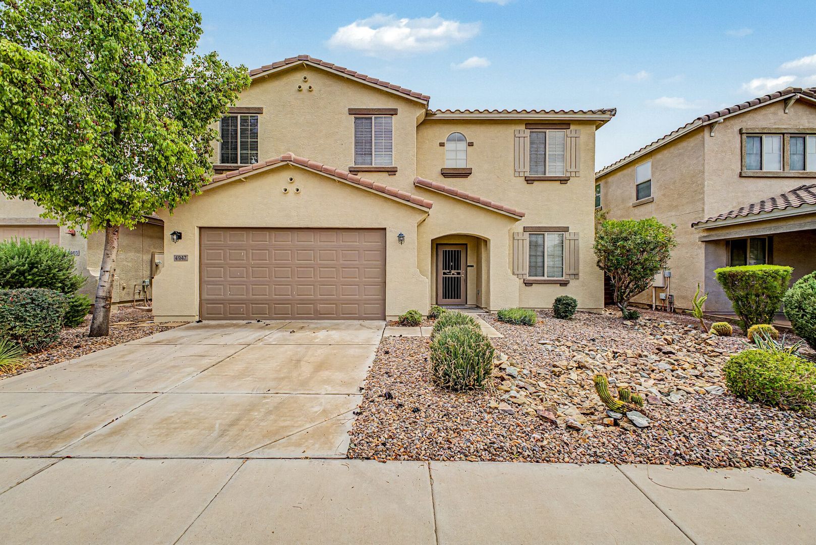 San Tan Valley House: 4947 E Odessa Dr