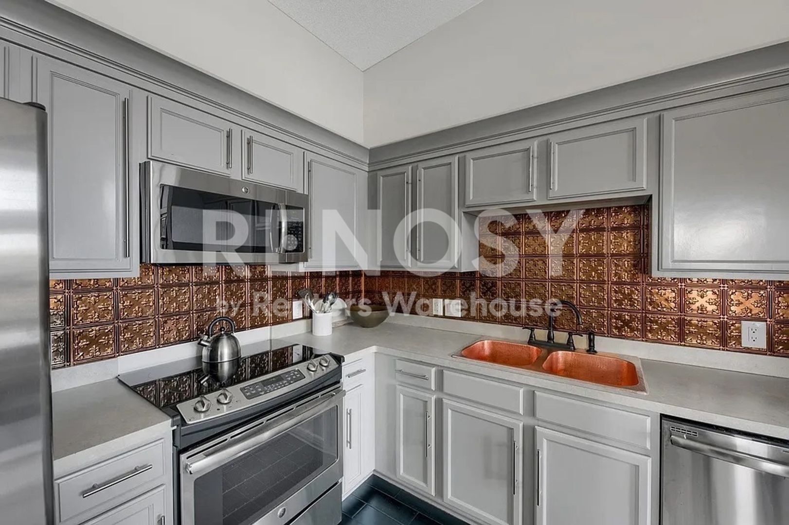 Marketplace Property