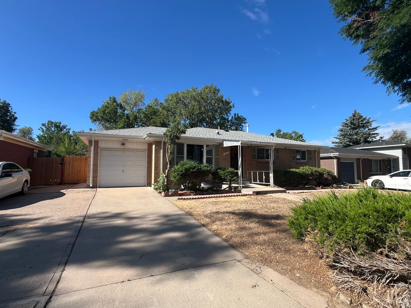 Aurora House: 12372 E 30th Ave