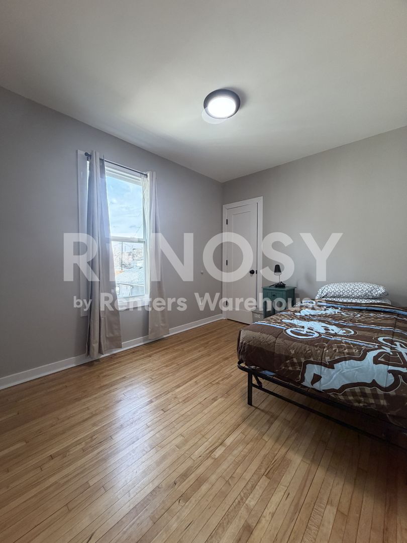 Marketplace Property