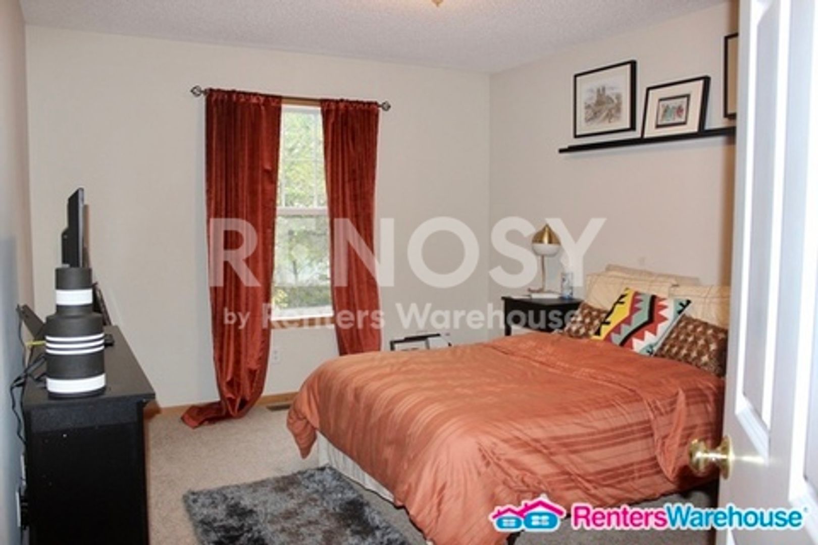Marketplace Property