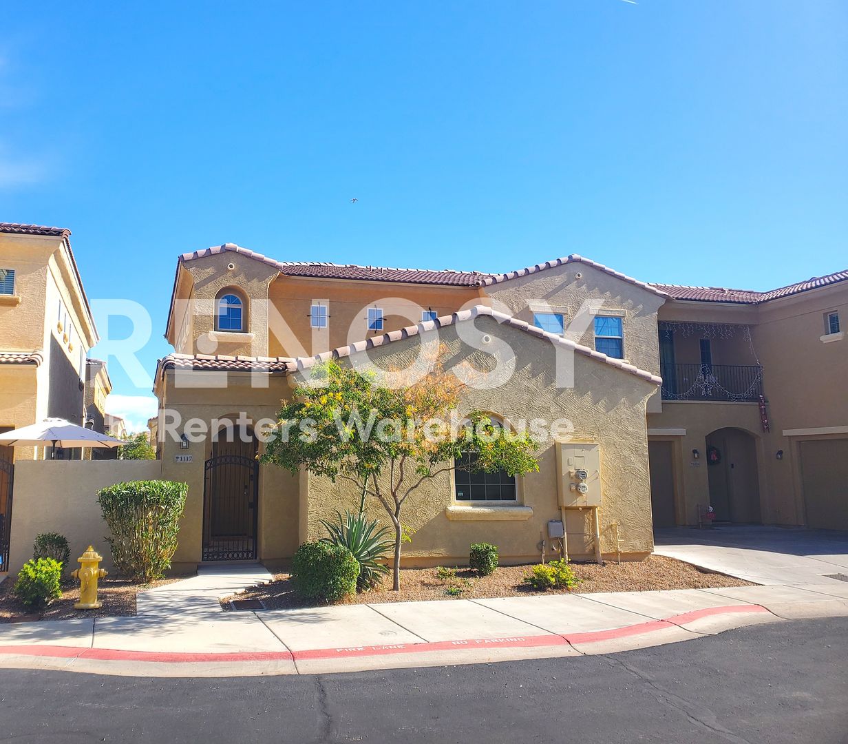 Mesa Townhome: 1367 S Country Club Dr #1117