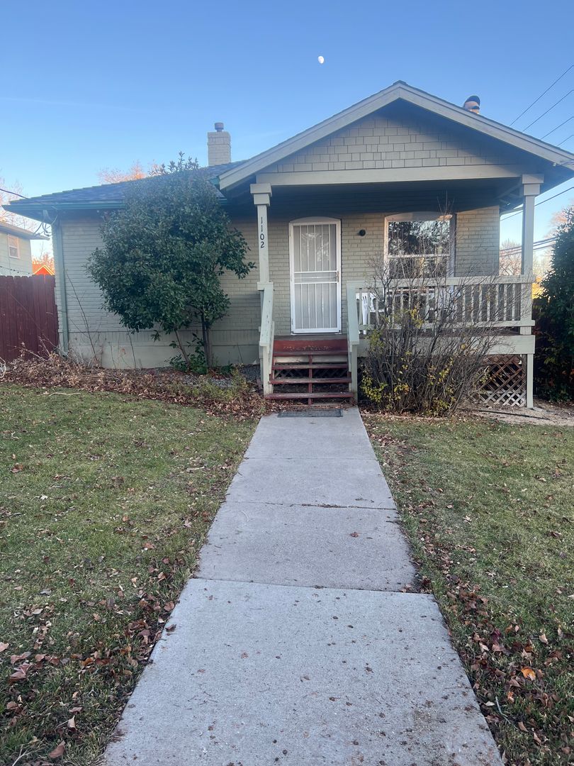 Reno House: 1102 Codel Way