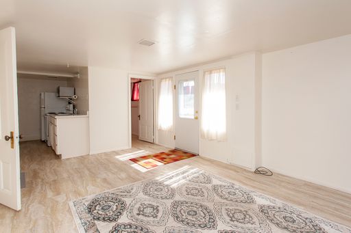 MOVE IN SPECIAL!! – photo 1