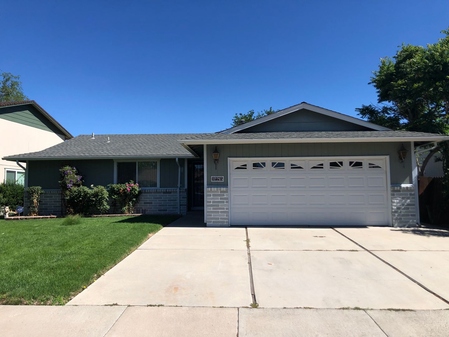 Sparks House: 3072 Meadowlands Drive