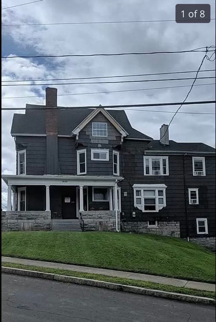 Syracuse Apartment: 1624 W Genesee St