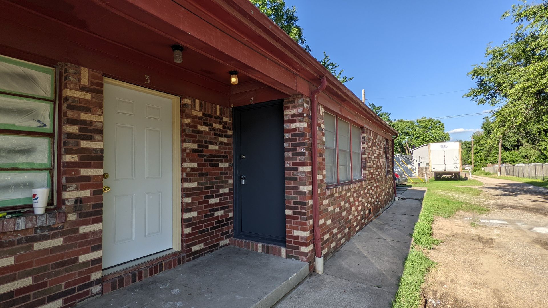 Wichita Apartment: 1042 S Everett