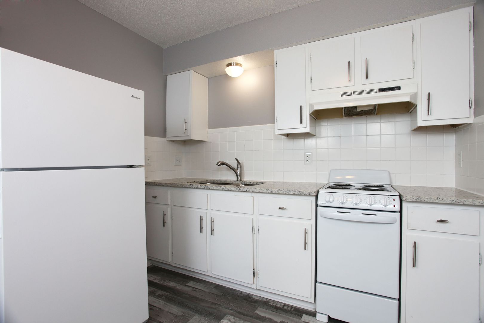 Wichita Apartment: 2727 N Amidon