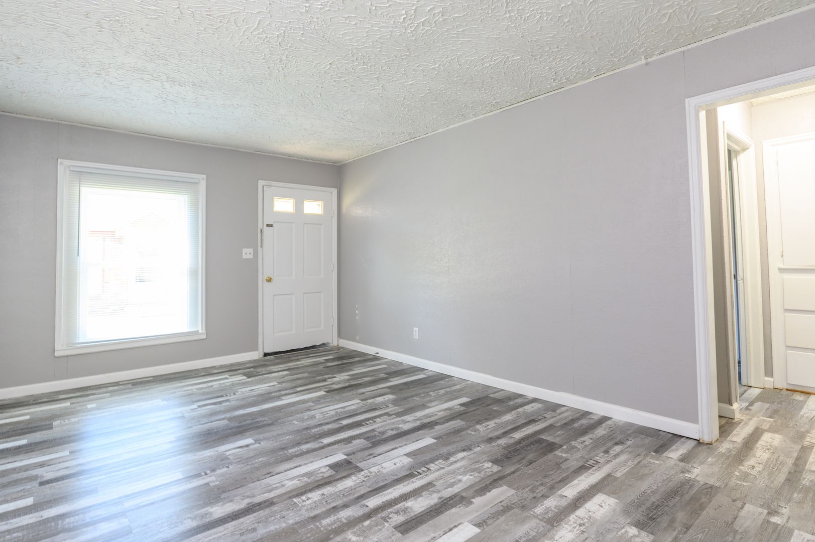 Wichita Apartment: 1037 S Vine