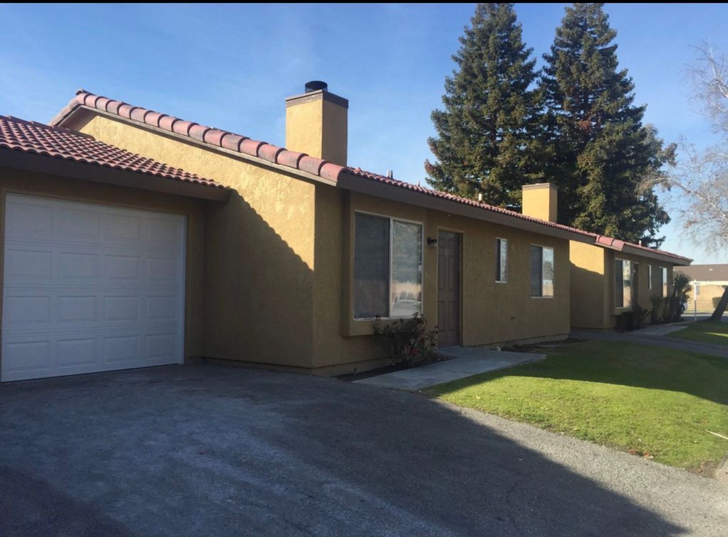 BAKERSFIELD Apartment: 9515 Thistlewood