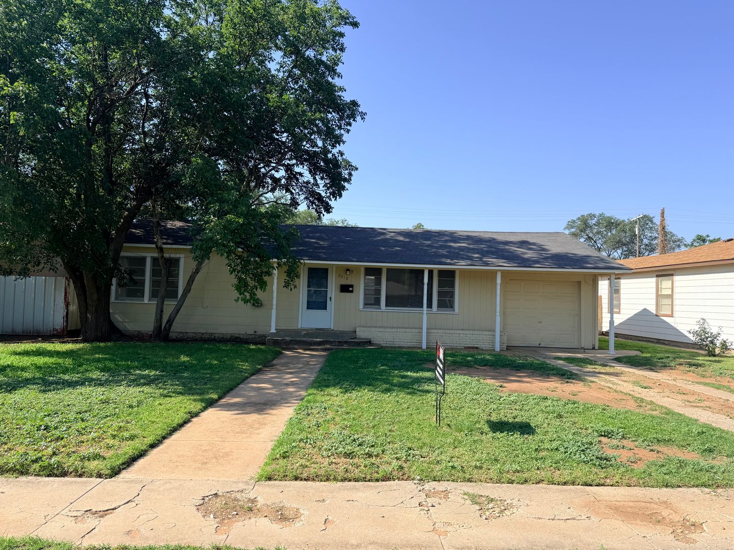 Lubbock House: 2513 43rd