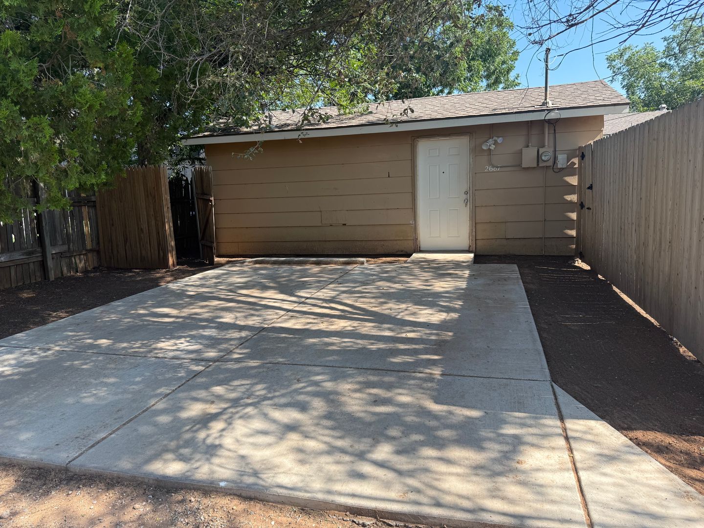 LUBBOCK Apartment: 2607 43rd