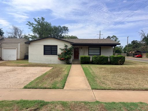 2319 32nd - available now – photo 1