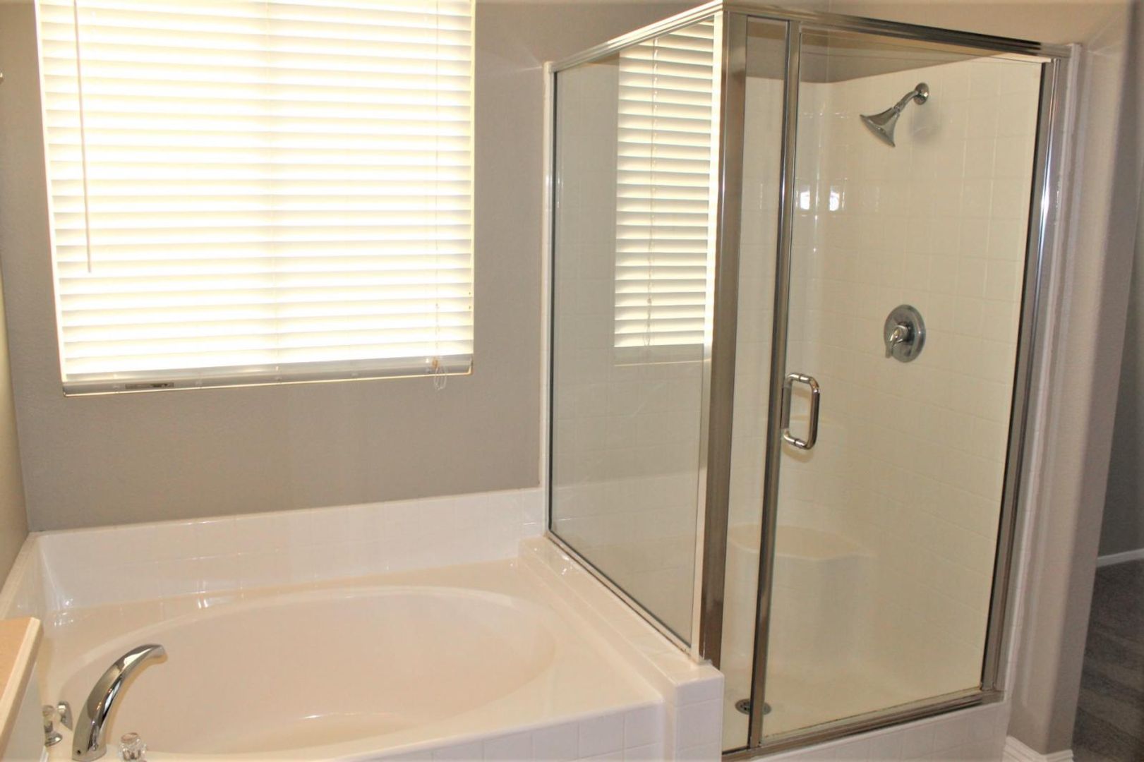 Menifee House: 25556 Cedar River