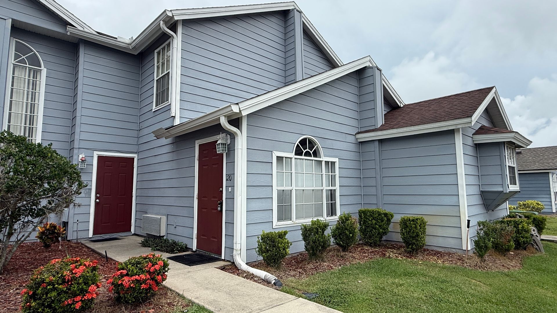 Davenport Apartment: 120 Coco Plum Dr