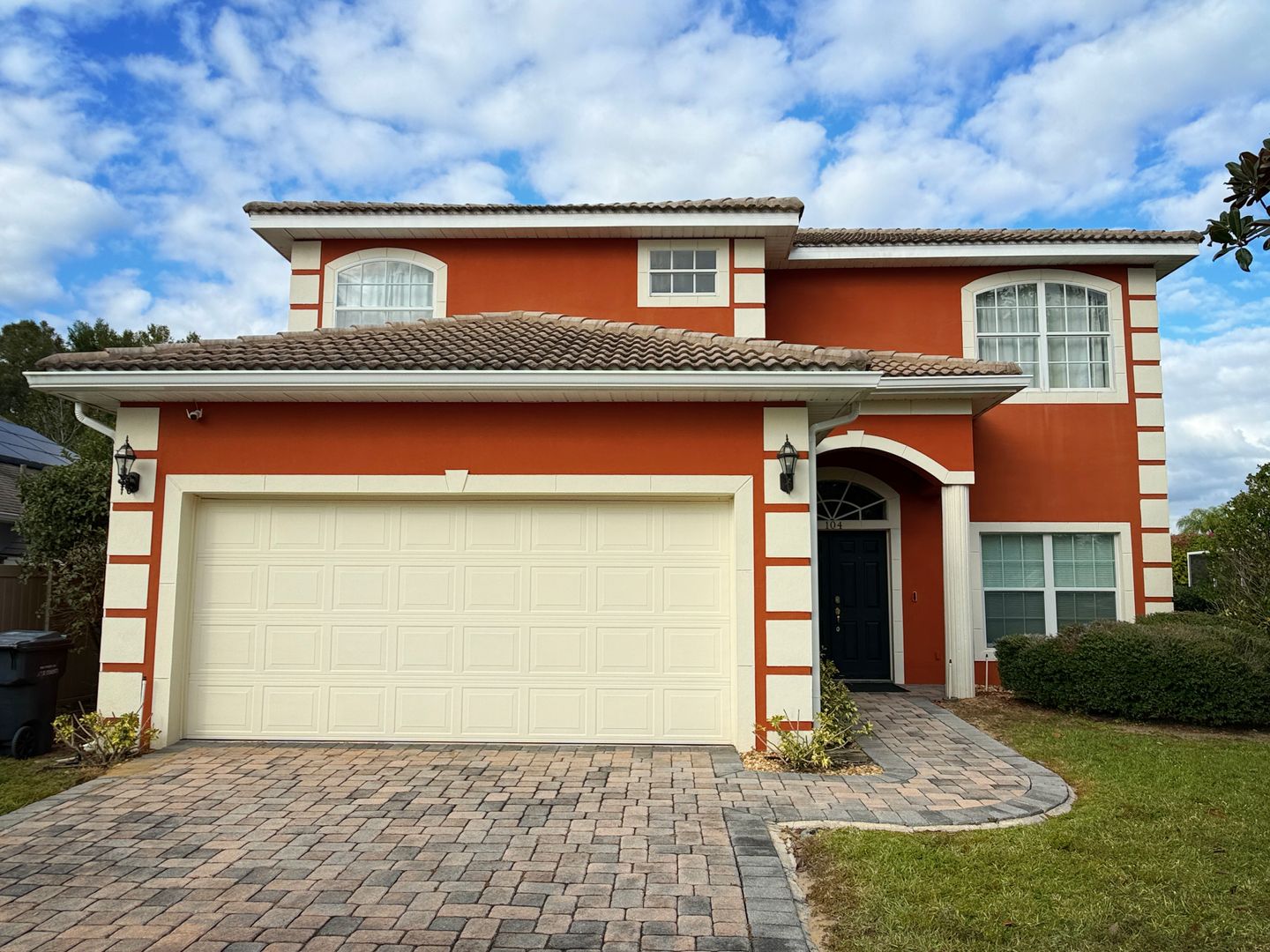 Davenport House: 104 Vista Loop