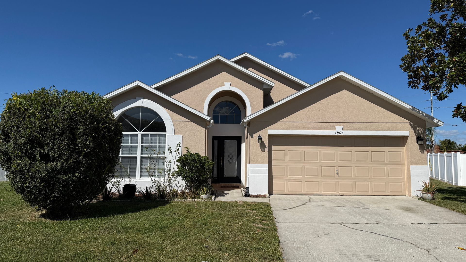 Kissimmee House: 7965 Golden Pond Ct