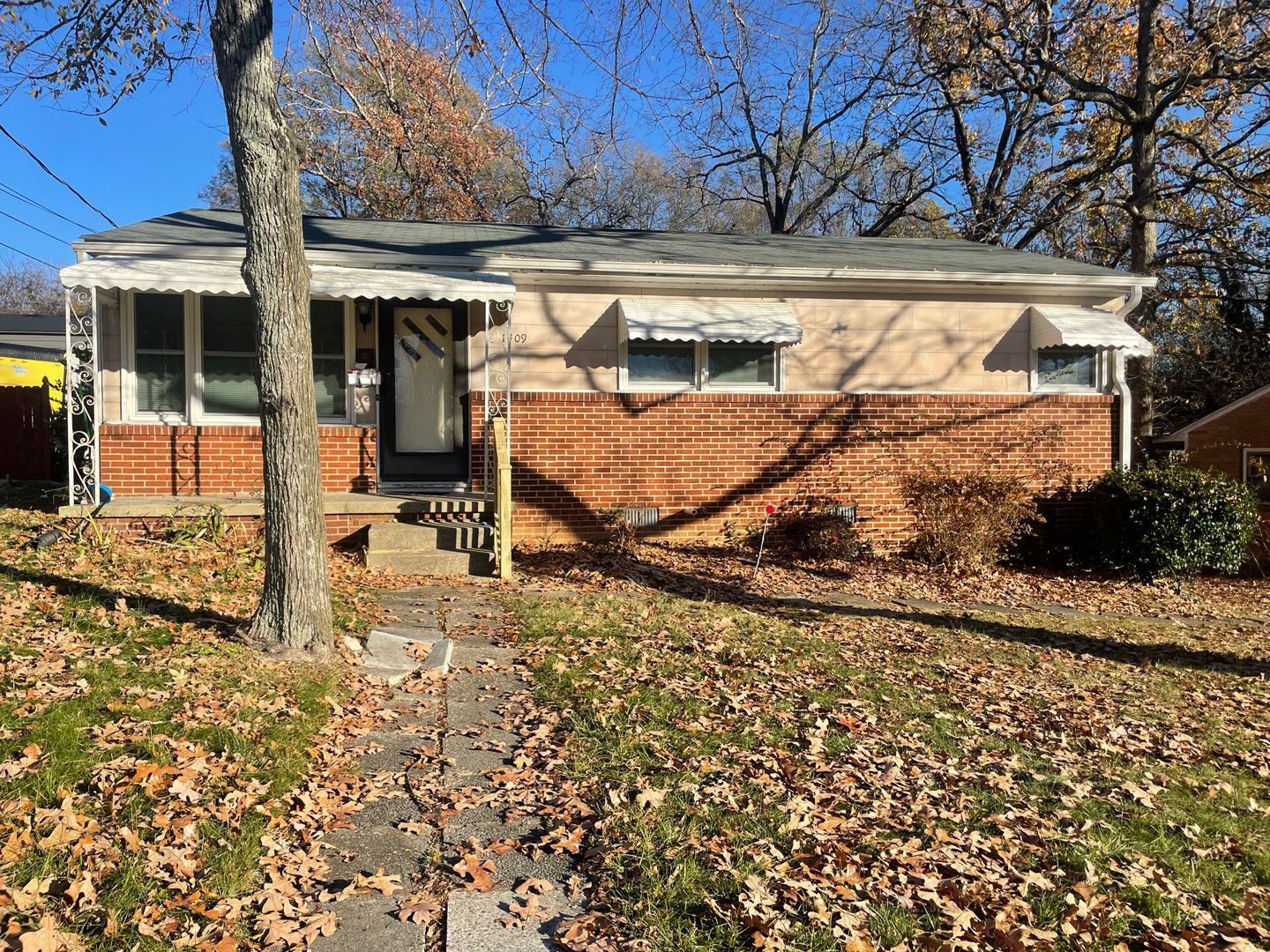 Greensboro House: 1409 Caldwell Street