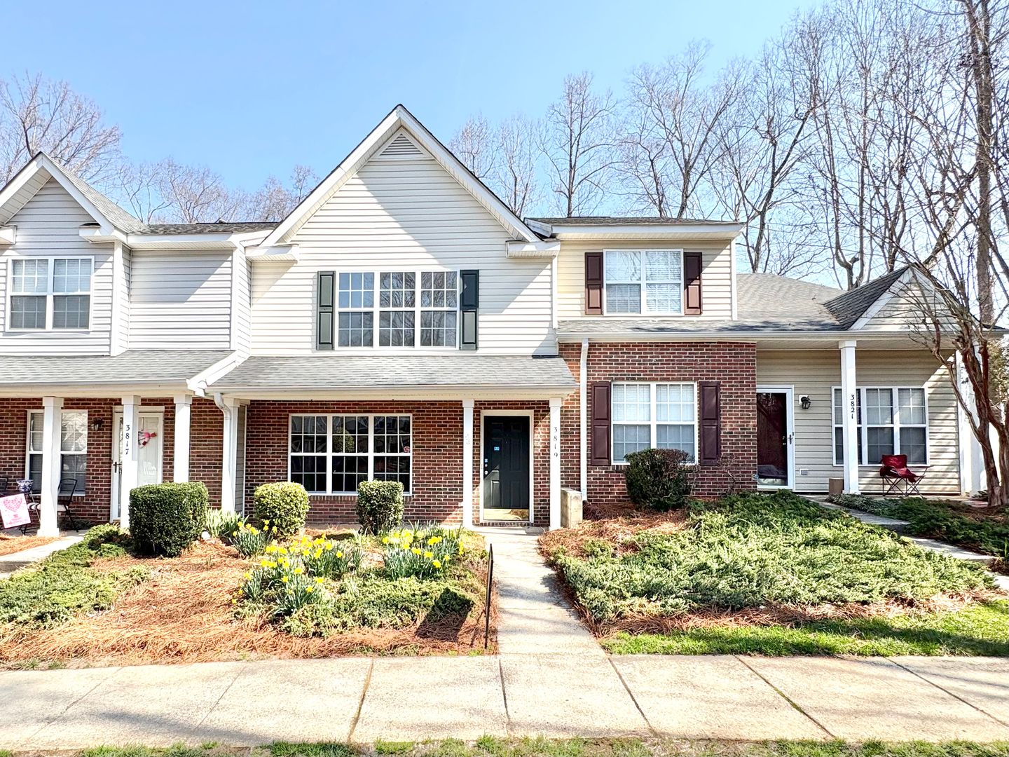 Greensboro House: 3819 Winborne Lane