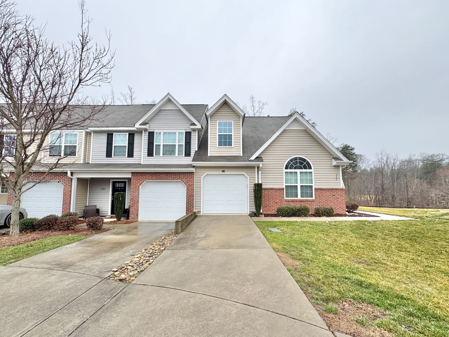 Greensboro House: 539 Song Sparrow Lane