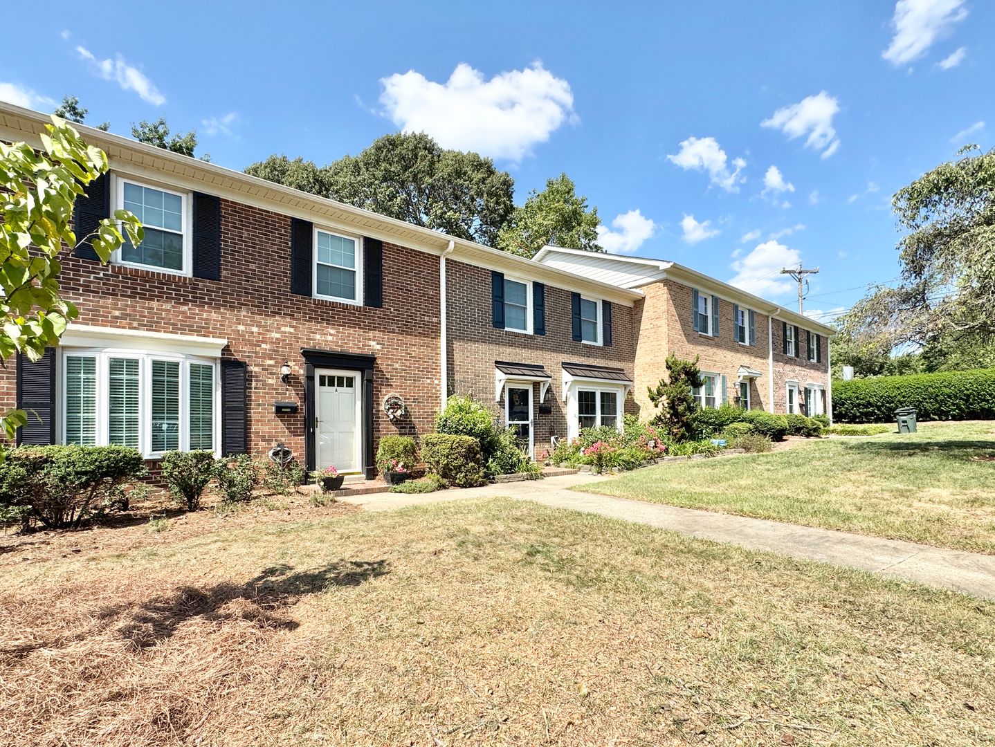 Greensboro House: 5127 Lawndale Drive